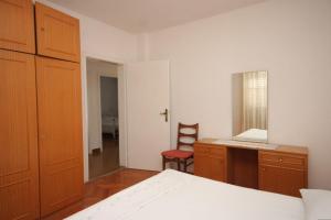 Apartments by the sea Zdrelac, Pasman - 8287