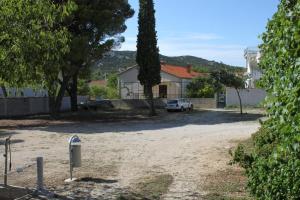 Apartments with a parking space Tribunj, Vodice - 8369