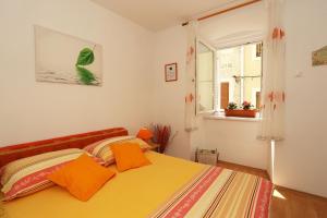 Apartments by the sea Pag - 6475