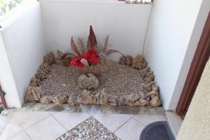 Apartments by the sea Zavala, Hvar - 8808