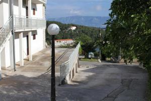 Apartment Jelsa 8765b