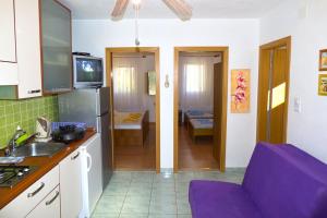 Apartments by the sea Ivan Dolac, Hvar - 8782