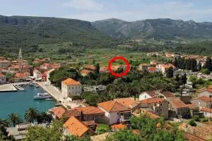 Apartments with a parking space Jelsa, Hvar - 8713 - Pitve