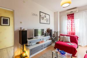 Holiday house with a swimming pool Opuzen, Neretva Delta - Usce Neretve - 8818