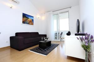 Two-Bedroom Apartment with Terrace and Sea View room in Apartments by the sea Zecevo Rtic Rogoznica - 10333