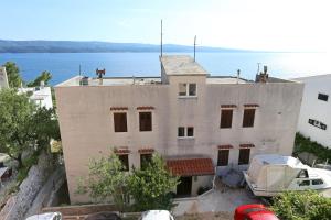 Apartments by the sea Stanici, Omis - 10350