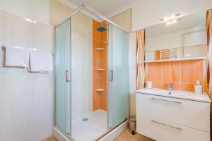 Apartments by the sea Slatine, Ciovo - 11047