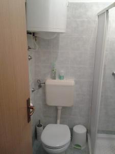 Apartments with a parking space Pula - 11049