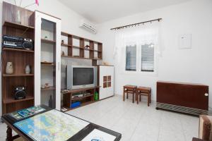 Holiday house with a parking space Kasic, Sibenik - 11079