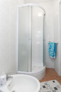 Holiday house with a parking space Kasic, Sibenik - 11079