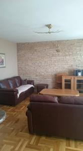 Apartments with a parking space Novi Vinodolski - 11127