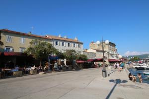 Apartments by the sea Krk - 11205 