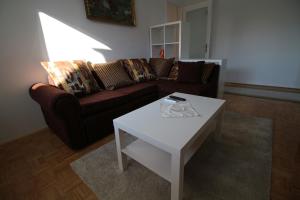 Apartments by the sea Krk - 11205