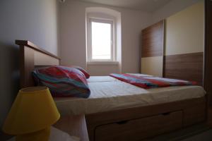 Apartments by the sea Krk - 11205