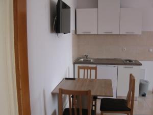 Apartments with a parking space Smoljanac, Plitvice - 11334