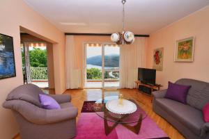 Apartments with a parking space Rabac, Labin - 11325