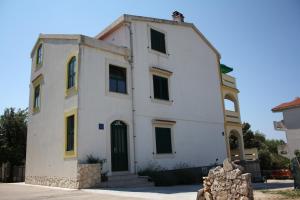 Apartments with a parking space Mandre, Pag - 11239 