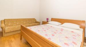 Apartments with parking space Biograd na Moru, Biograd - 11327