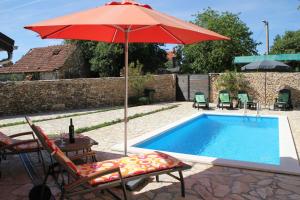 Family friendly house with a swimming pool Gluici, Krka - 11337