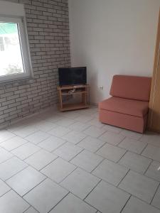 Family friendly apartments with a swimming pool Businci, Ciovo - 11232