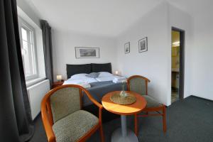 Superior Double or Twin Room with Terrace room in Hotel BRADA