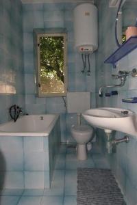 Apartments by the sea Pag - 11400