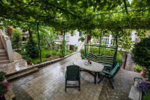 Apartments with a parking space Crikvenica - 11307 