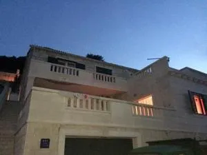 Apartments with WiFi Pucisca, Brac - 11416 - Pučišća