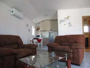 Apartments with a parking space Tribunj, Vodice - 11023