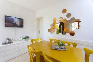 Holiday house with a parking space Gornji Tucepi, Makarska - 11370