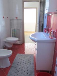 Apartments with parking space Banjol, Rab - 11082