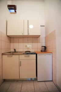 Apartments with parking space Baska Voda, Makarska - 10406