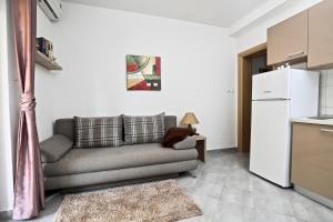One-Bedroom Apartment with Balcony room in Apartments by the sea Sucuraj Hvar - 11228