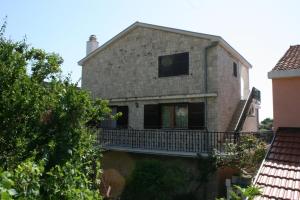 Apartments with a parking space Gradac, Makarska - 6825 