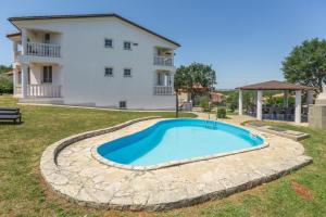 Holiday house with a swimming pool Radmani, Porec - 16440