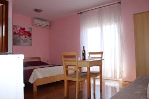 Apartments by the sea Bibinje, Zadar - 5786