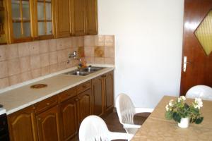 Apartments by the sea Pag - 6494