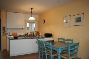 Appartements Appartamento vista mare Corbara, Corsica : photos des chambres