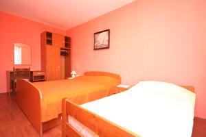 Apartments with a parking space Starigrad, Paklenica - 6581