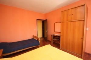 Apartments with a parking space Starigrad, Paklenica - 6581