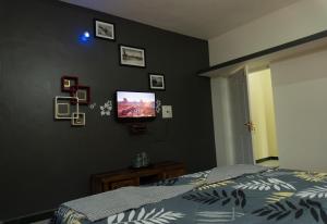 The Mahizh Home