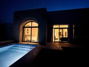 Hawana Lagoon Private villa with private pool - Arzat
