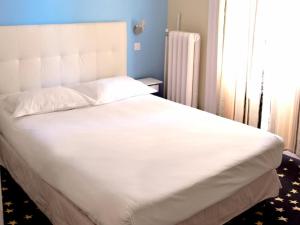 Hotels Hotel Le Comty : photos des chambres