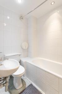 Amber Residence Hotel-Suites