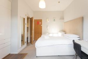 Amber Residence Hotel-Suites