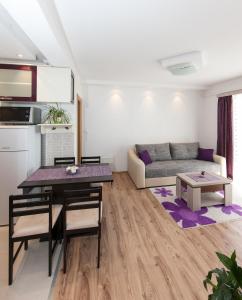 Seafront apartment Maja A3+2