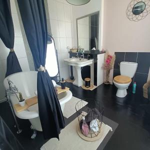 B&B / Chambres d'hotes Entre Bastide et Cite : photos des chambres