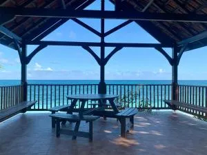 L’Appart - Les pieds dans l’eau - Quartier Corps de Garde