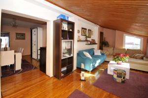 Apartments by the sea Arbanija, Ciovo - 11592