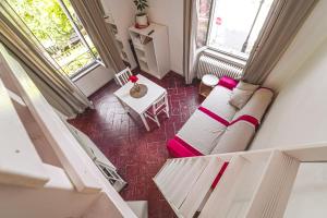 AvocadoHouse2VistaTerme